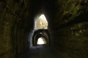 向山共栄トンネル